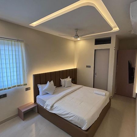 Hotel Vilaasitaa Vijay Nagar Indore Zewnętrze zdjęcie