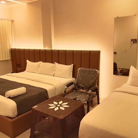 Hotel Vilaasitaa Vijay Nagar Indore Zewnętrze zdjęcie