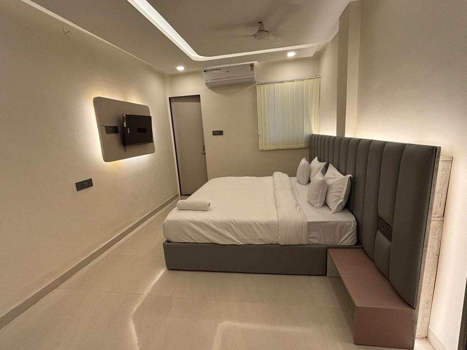 Hotel Vilaasitaa Vijay Nagar Indore Zewnętrze zdjęcie