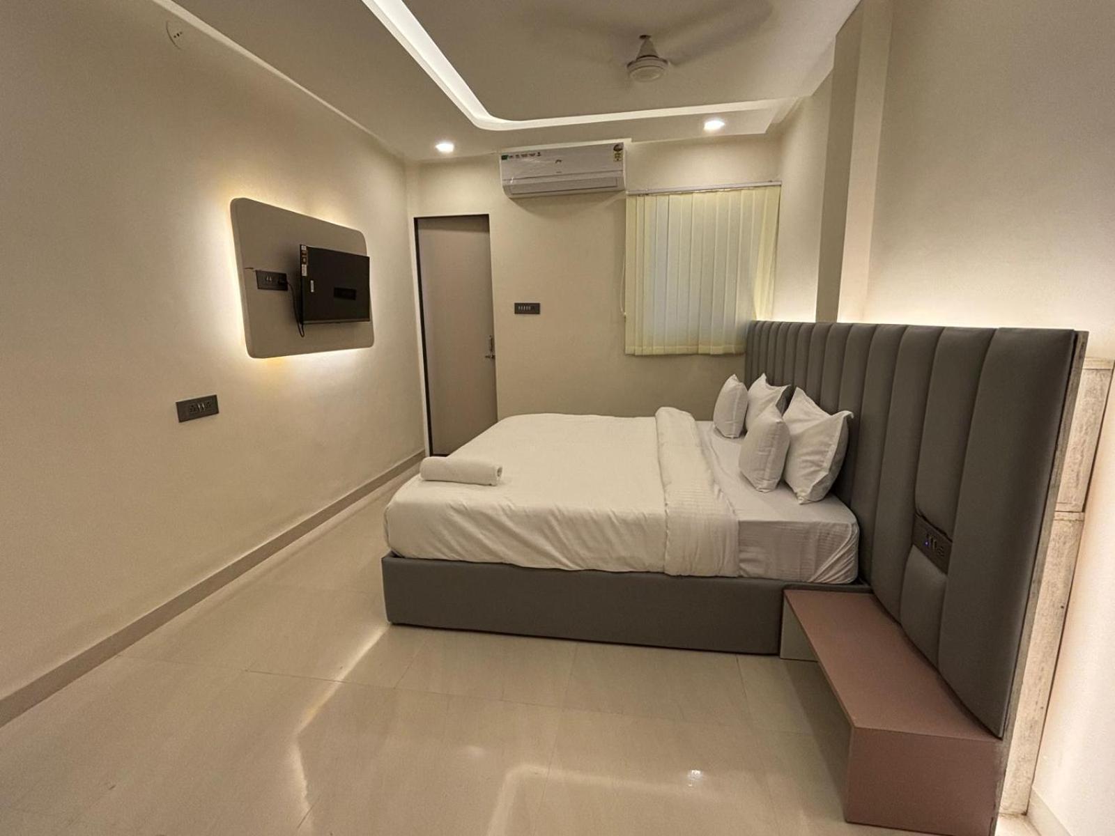 Hotel Vilaasitaa Vijay Nagar Indore Zewnętrze zdjęcie